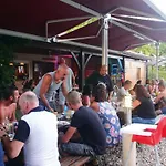 63m² Pour 5 Personnes Avec Terrasse - Api-1-52-295