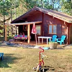 63m² Pour 5 Personnes Avec Terrasse - Api-1-52-295 Kemping Devillac
