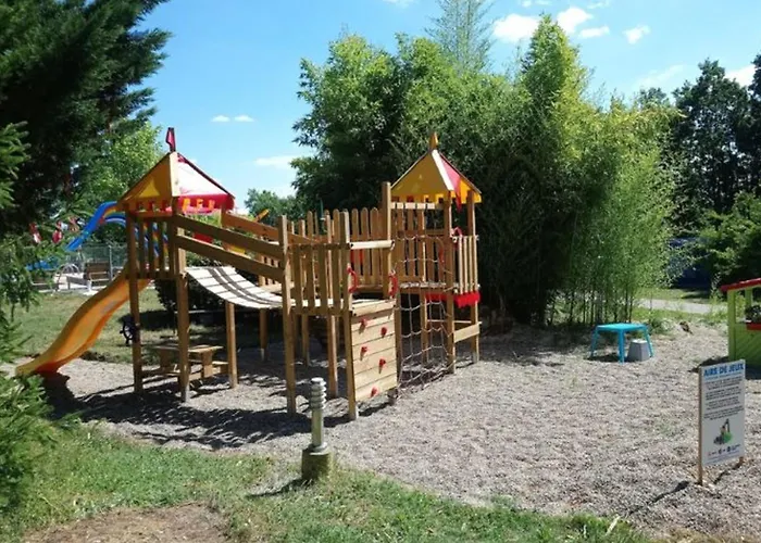 63m² Pour 5 Personnes Avec Terrasse - Api-1-52-295