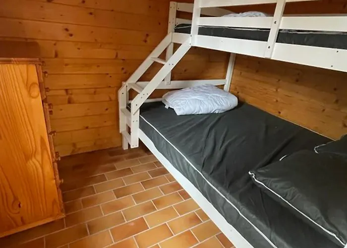 63m² Pour 5 Personnes Avec Terrasse - Api-1-52-295 Devillac