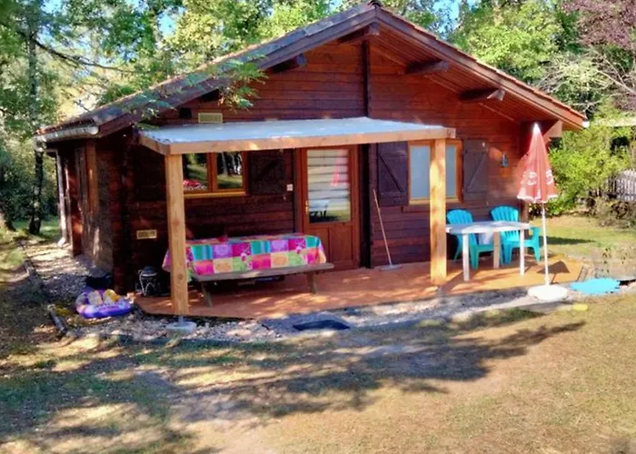 63m² Pour 5 Personnes Avec Terrasse - Api-1-52-295 Devillac